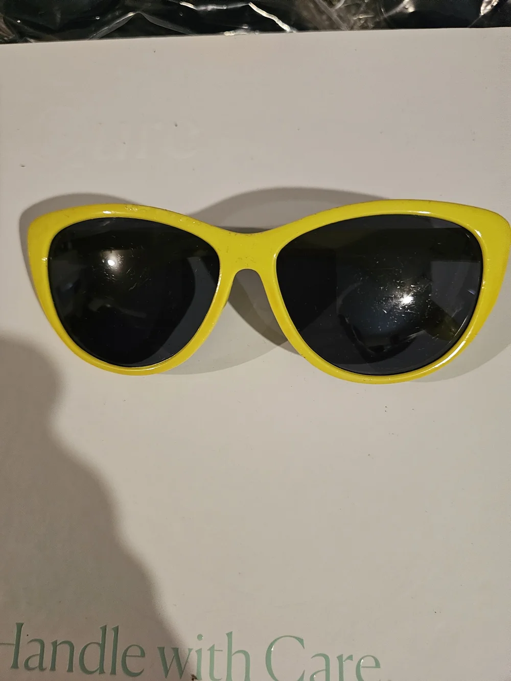Yellow Cat-Eye Sunglasses - Unbranded
